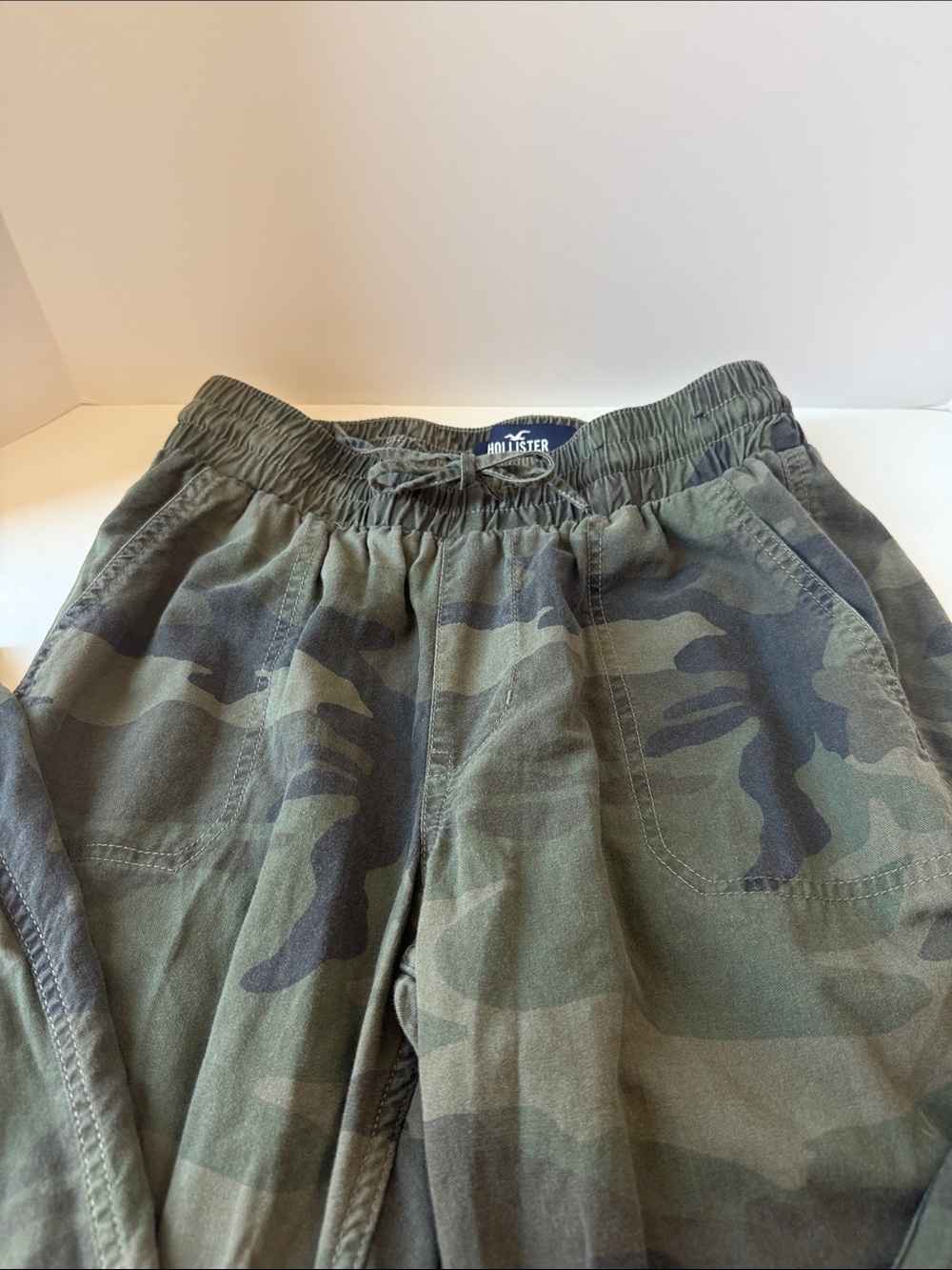 Hollister Camo Joggers Size Small High Rise Utility Pants Casual Athleisure - Picture 5 of 8
